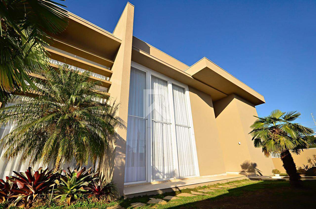 Casa de Rua para Locação, 5 quartos sendo 4 Suítes, 6 Vagas, 590 m² - Butiatuvinha - Curitiba/PR miniatura 38