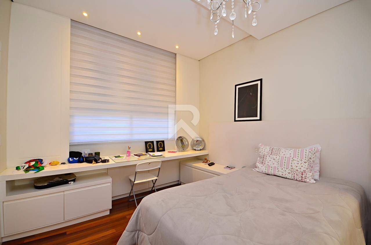 Casa de Rua para Locação, 5 quartos sendo 4 Suítes, 6 Vagas, 590 m² - Butiatuvinha - Curitiba/PR miniatura 27