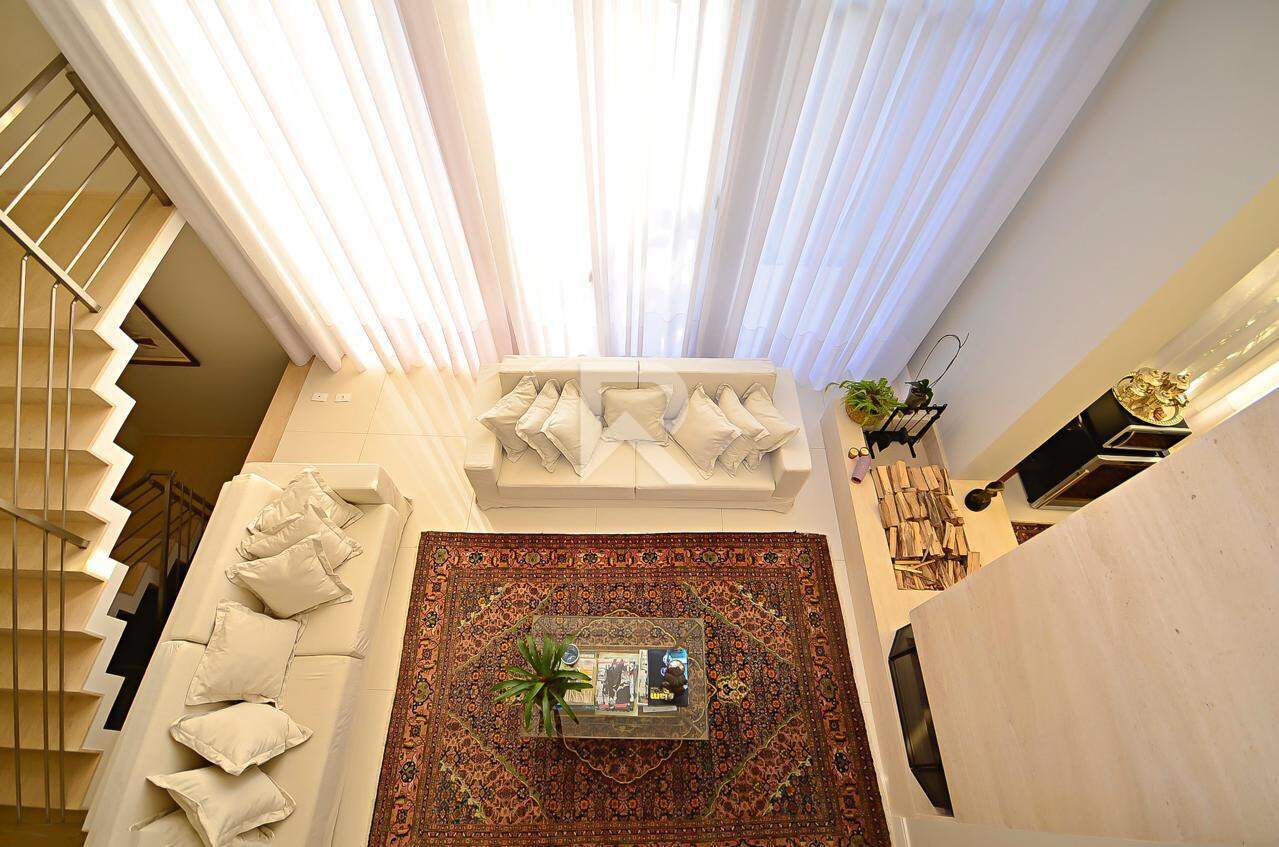 Casa de Rua para Locação, 5 quartos sendo 4 Suítes, 6 Vagas, 590 m² - Butiatuvinha - Curitiba/PR miniatura 18