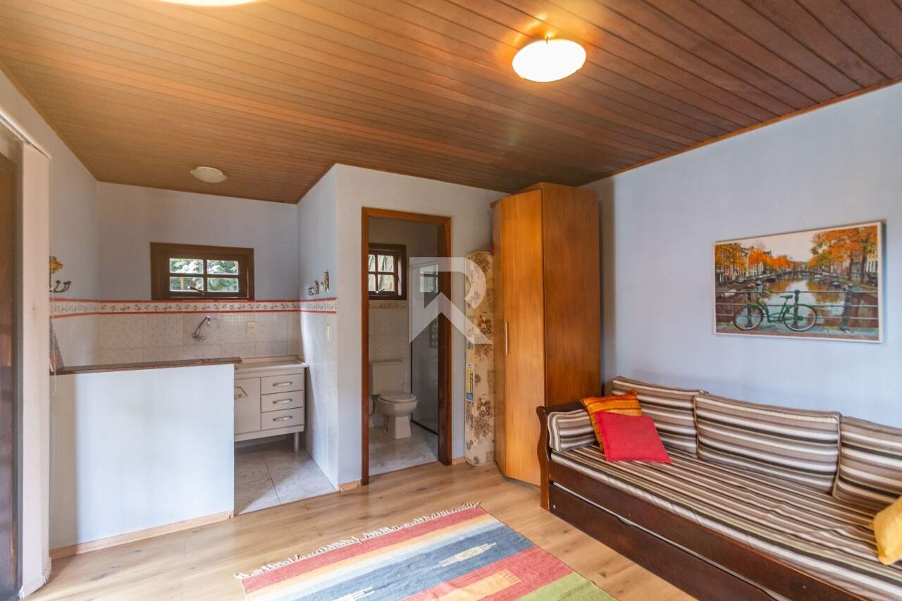 Casa de Rua com Quintal Verde e Espaço Gourmet, 3 quartos 4 Vagas à venda, 200m²- Santa Felicidade - Curitiba/PR - miniatura 35