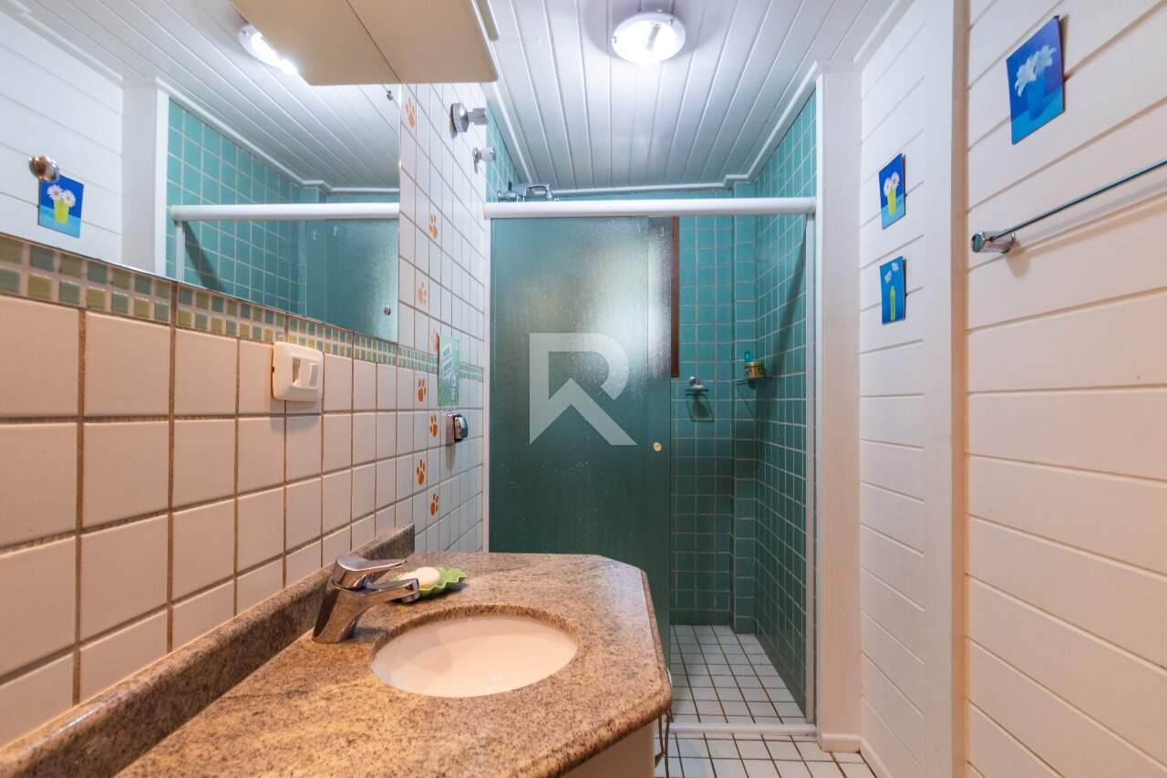 Casa de Rua com Quintal Verde e Espaço Gourmet, 3 quartos 4 Vagas à venda, 200m²- Santa Felicidade - Curitiba/PR - miniatura 27