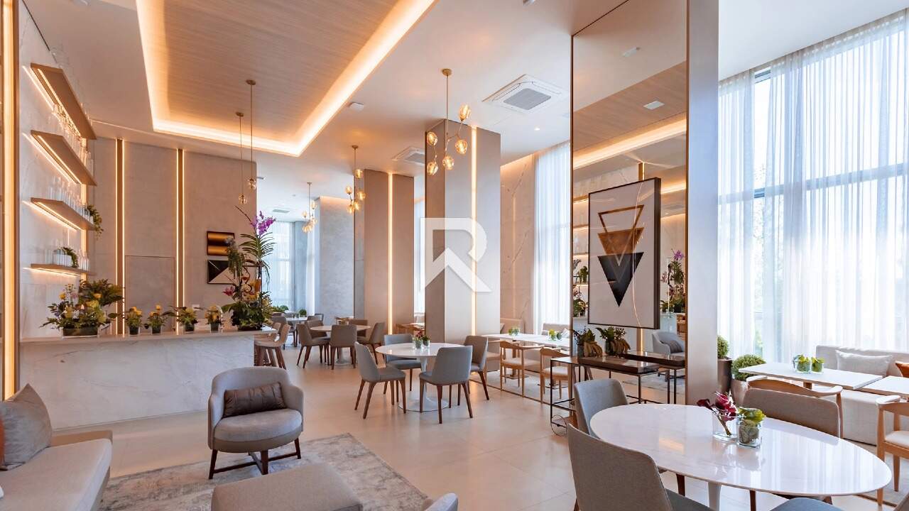 Apt Mobiliado em Cond. Clube, Andar Alto, Vista Livre, Face Norte com 4 suítes e 4 Vagas para alugar - 246m2 - Champagnat, Curitiba miniatura 22