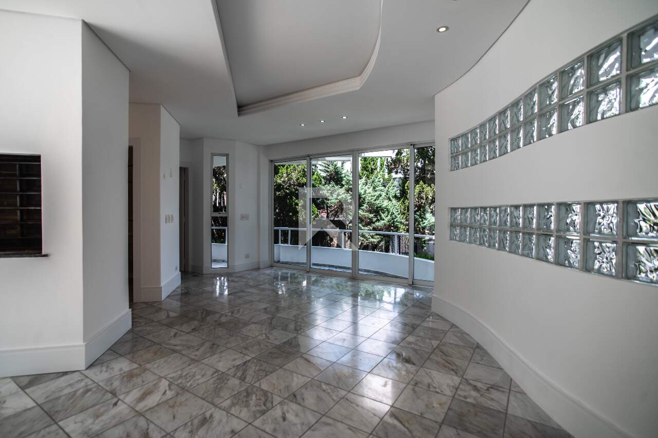 Casa em Condomínio Fechado com Quintal, Piscina, 4 suítes e 690m2 para venda - Seminário, Curitiba miniatura 18