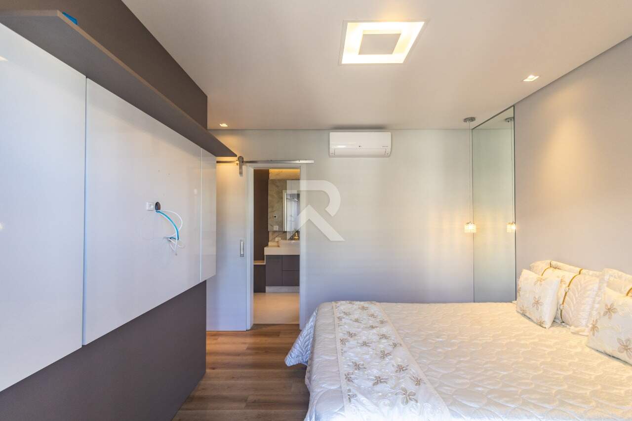Casa de Condomínio com Jardim, 3 Quartos, 4 Vagas à venda, 297 m² - Santa Felicidade - Curitiba/PR miniatura 27