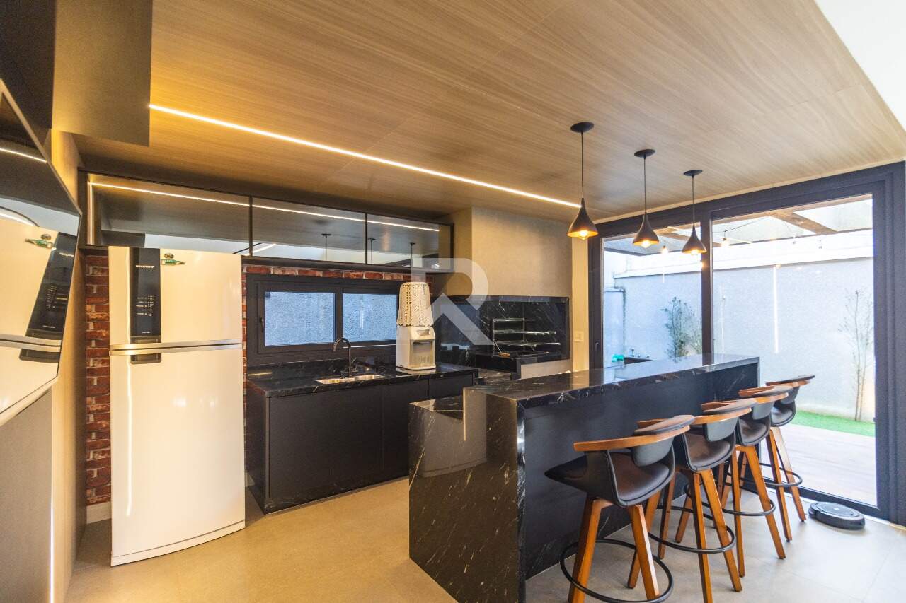 Casa de Condomínio com Jardim, 3 Quartos, 4 Vagas à venda, 297 m² - Santa Felicidade - Curitiba/PR miniatura 12