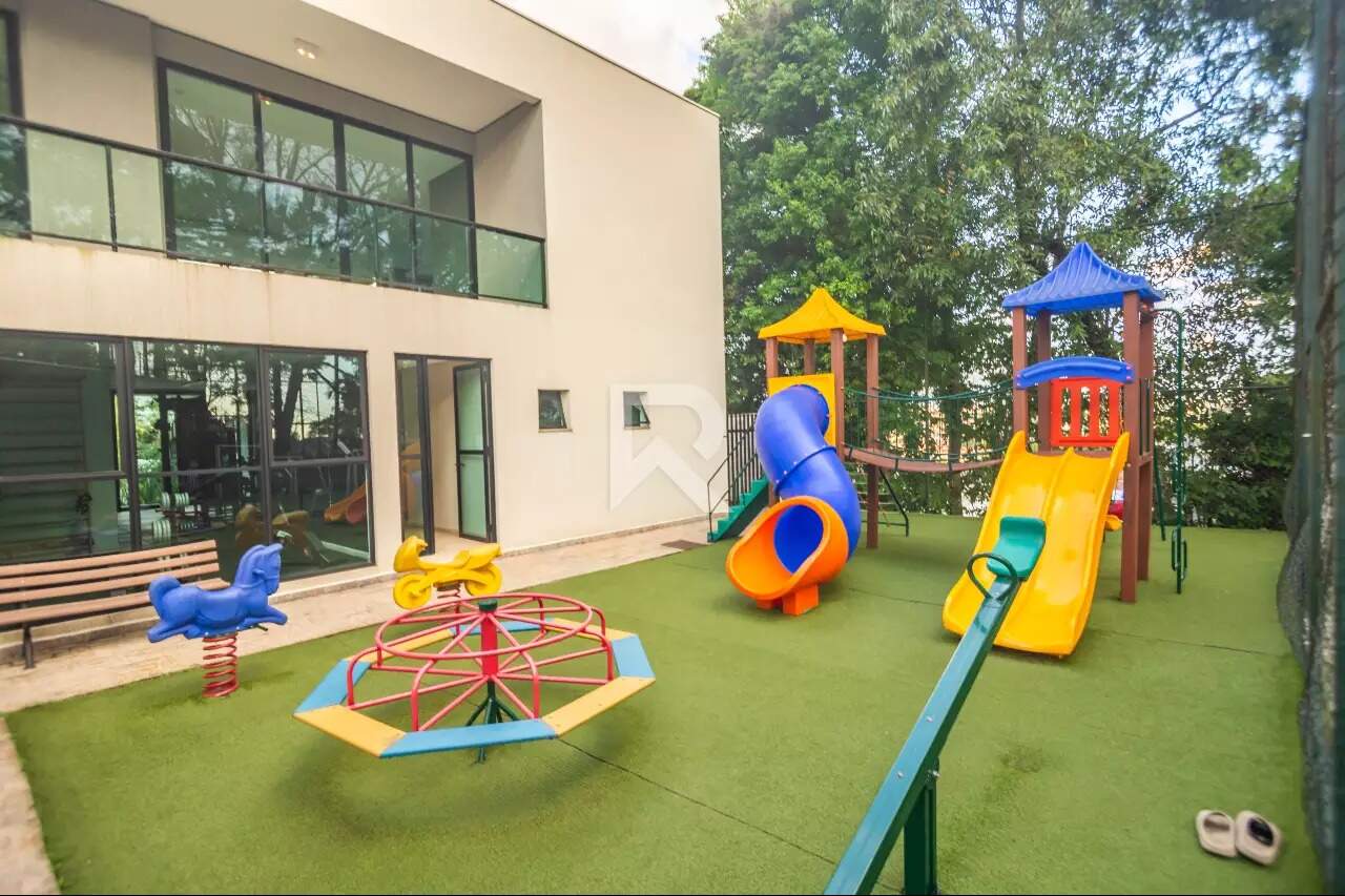 Casa Alto Padrão, Mobiliada em Cond. Clube com Piscina, 4 suítes, 3 vagas e 400m2 para alugar - Campo Comprido, Curitiba-PR miniatura 44