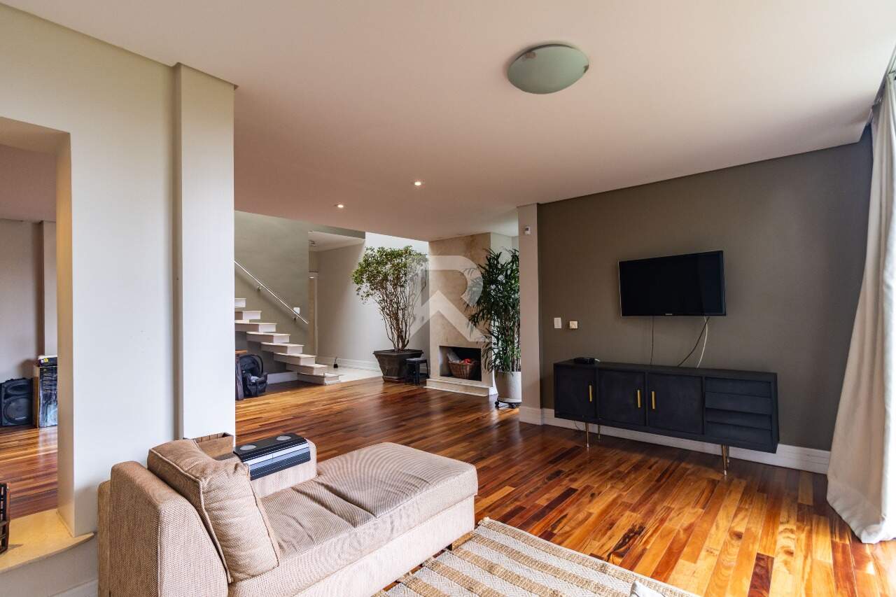 Casa com Jardim Privativo, 7 dormitórios 3 vagas à venda e locação, 400 m² - Batel - Curitiba/PR miniatura 2