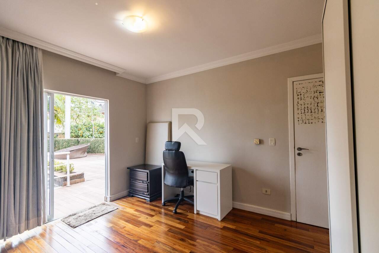 Casa com Jardim Privativo, 7 dormitórios 3 vagas à venda e locação, 400 m² - Batel - Curitiba/PR miniatura 23