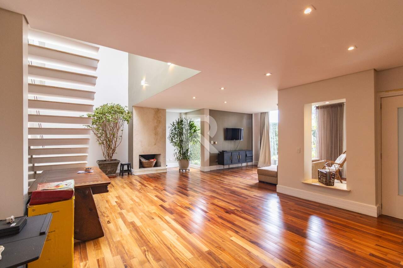 Casa com Jardim Privativo, 7 dormitórios 3 vagas à venda e locação, 400 m² - Batel - Curitiba/PR miniatura 3