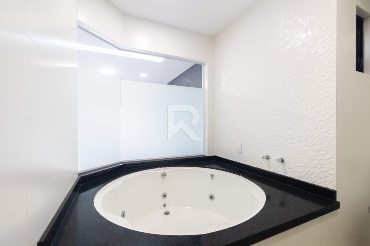 Casa Triplex com Terraço, 5 quartos 3 vagas para locação, 316 m² - Campo Comprido - Curitiba/PR miniatura 21