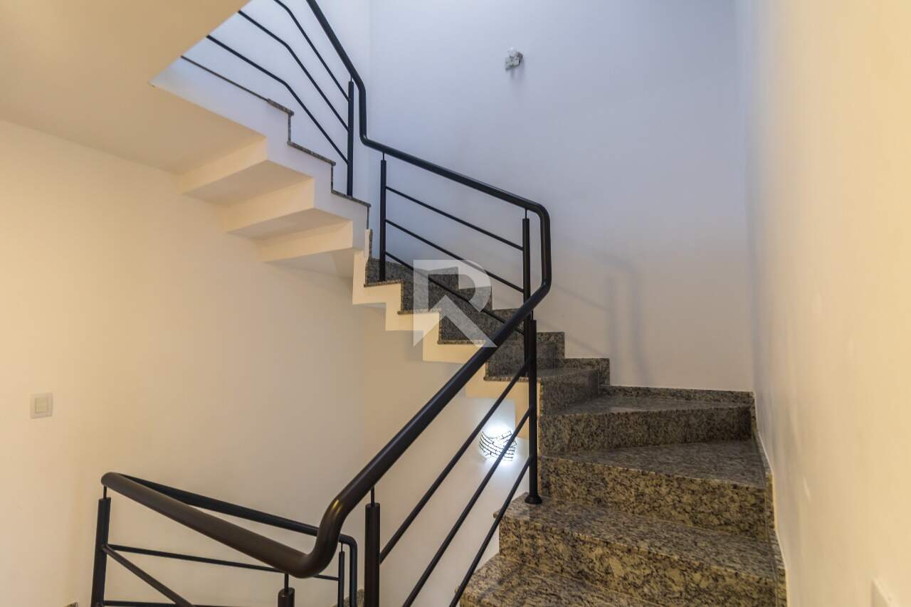 Casa Triplex com Terraço, 5 quartos 3 vagas para locação, 316 m² - Campo Comprido - Curitiba/PR miniatura 27