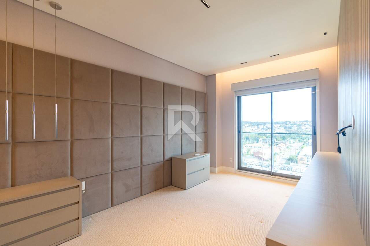 Apt Semi Mobiliado em Cond. Clube, Vista Pq Barigui, Face Norte com 4 suítes e 4 Vagas para venda - 288m2 - Champagnat, Curitiba miniatura 36