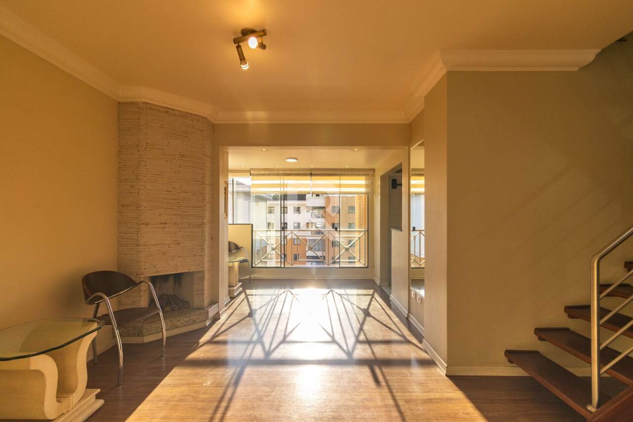 Cobertura Duplex com Vista Livre, 3 Quartos, 3 Vagas de Garagem para locação, 138 m² – Ecoville – Curitiba/PR | Cód.: 1556