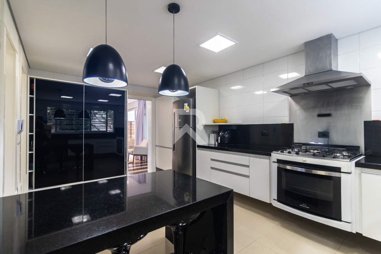 Casa Semi Mobiliada em Cond Clube com 4 Suítes, 476 m² para venda – Campo Comprido – Curitiba/PR miniatura 12