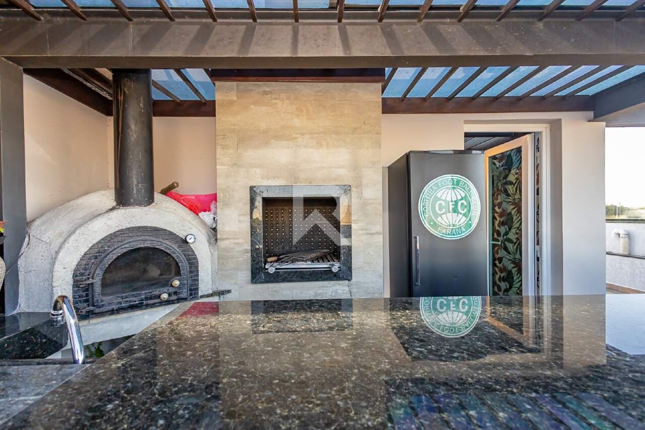 Sobrado de Rua Moderno com Quintal Terraço, Jacuzzi e 3 suítes à venda, 247 m² - Santo Inácio - Curitiba/PR miniatura 13