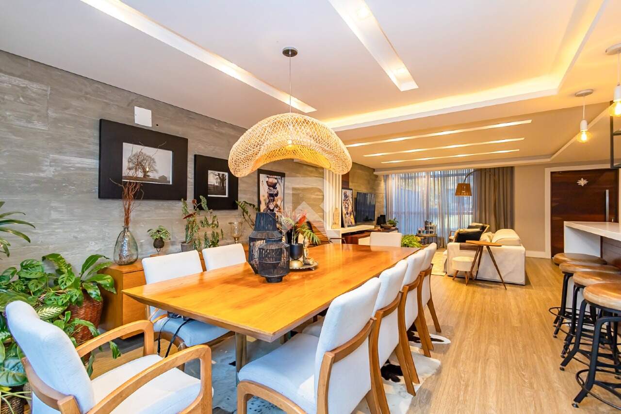 Sobrado de Rua Moderno com Quintal Terraço, Jacuzzi e 3 suítes à venda, 247 m² - Santo Inácio - Curitiba/PR miniatura 3