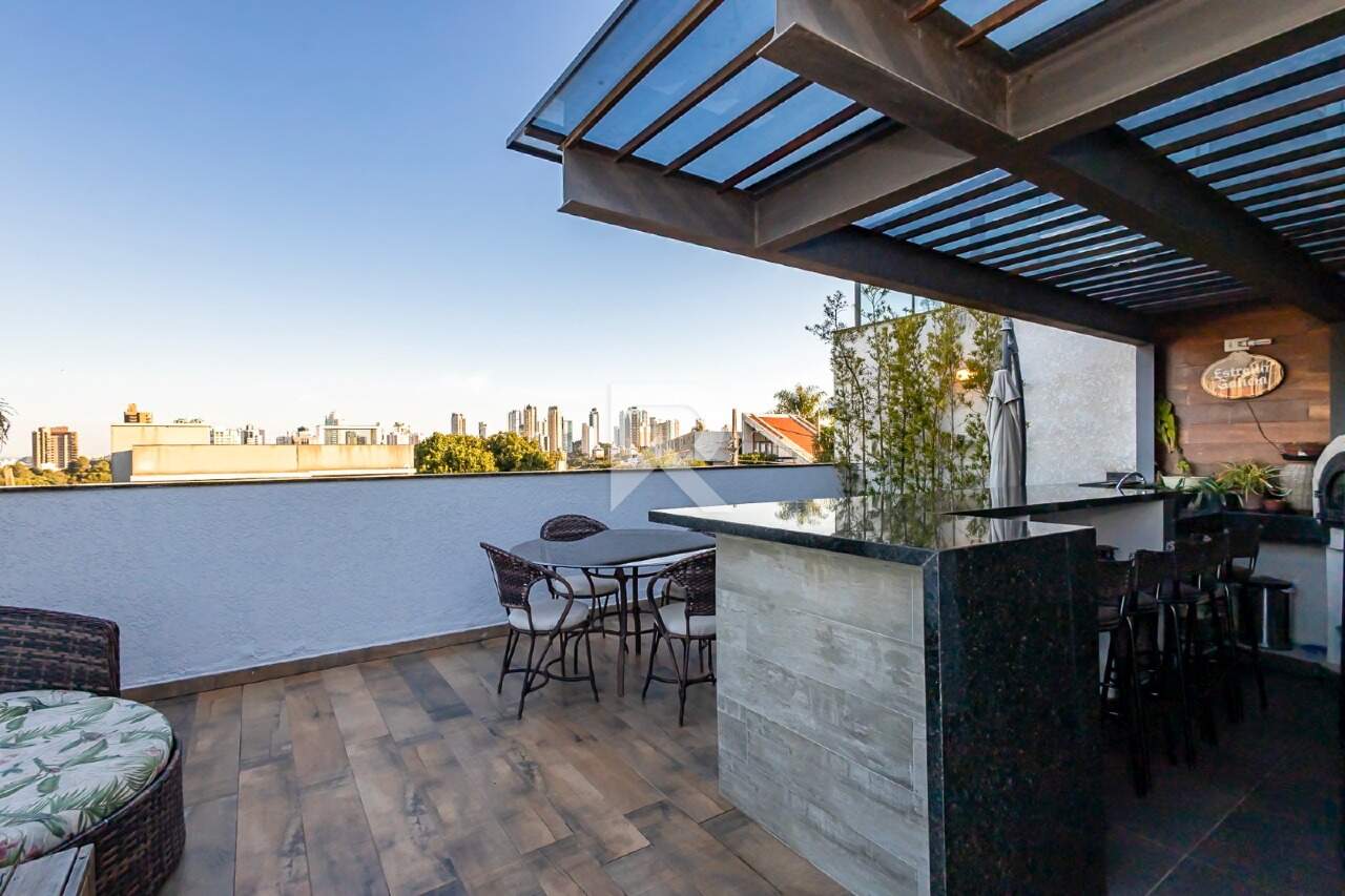 Sobrado de Rua Moderno com Quintal Terraço, Jacuzzi e 3 suítes à venda, 247 m² - Santo Inácio - Curitiba/PR miniatura 11