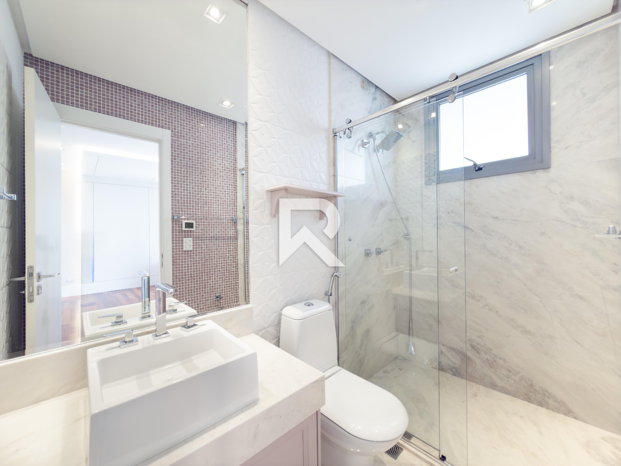 Apartamento Mobiliado, Face Norte com 3 suítes 338m2 em Cond. Clube para venda - Champagnat, Curitiba miniatura 22