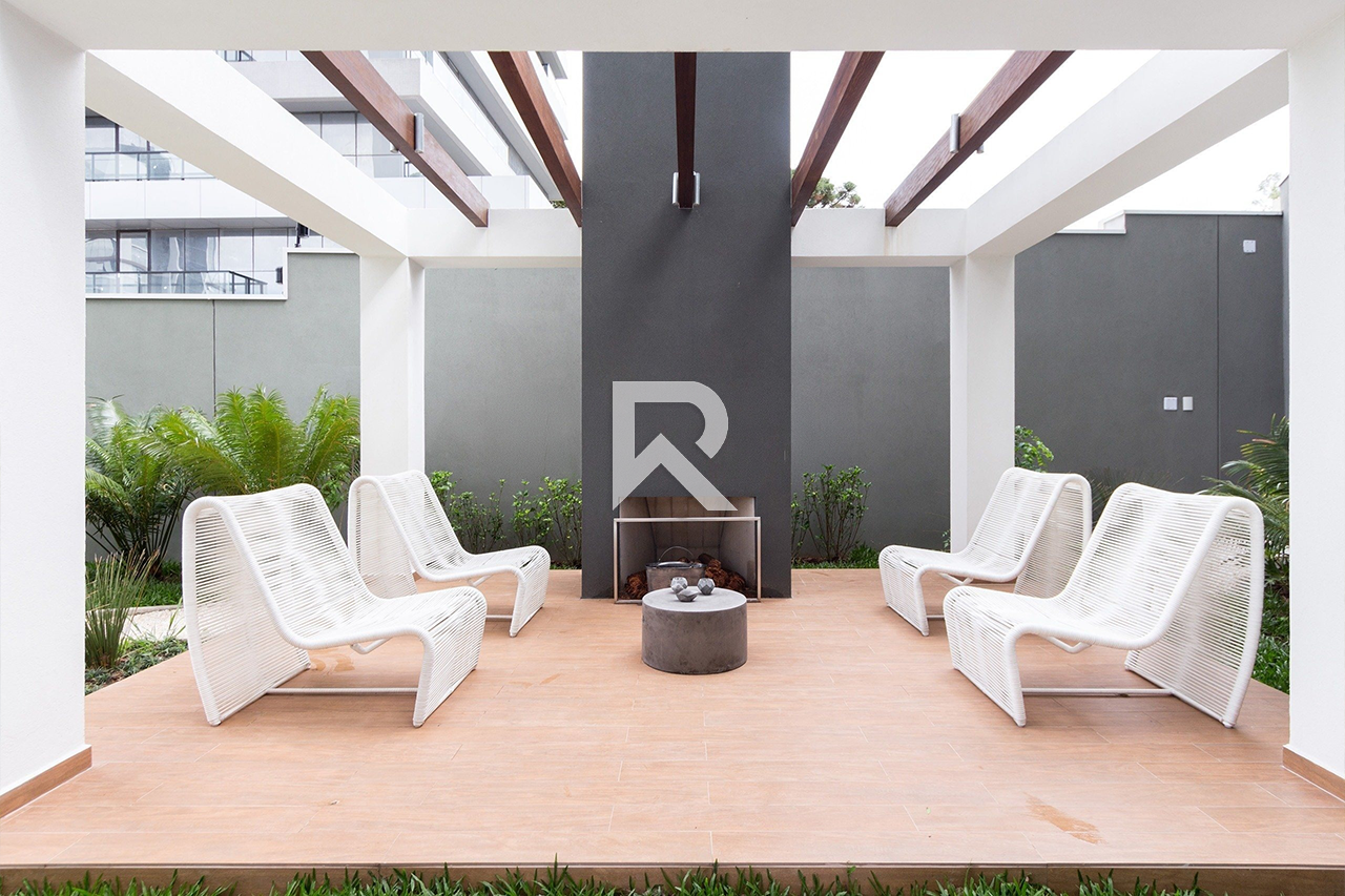 Apartamento Mobiliado, Face Norte com 3 suítes 338m2 em Cond. Clube para venda - Champagnat, Curitiba miniatura 32
