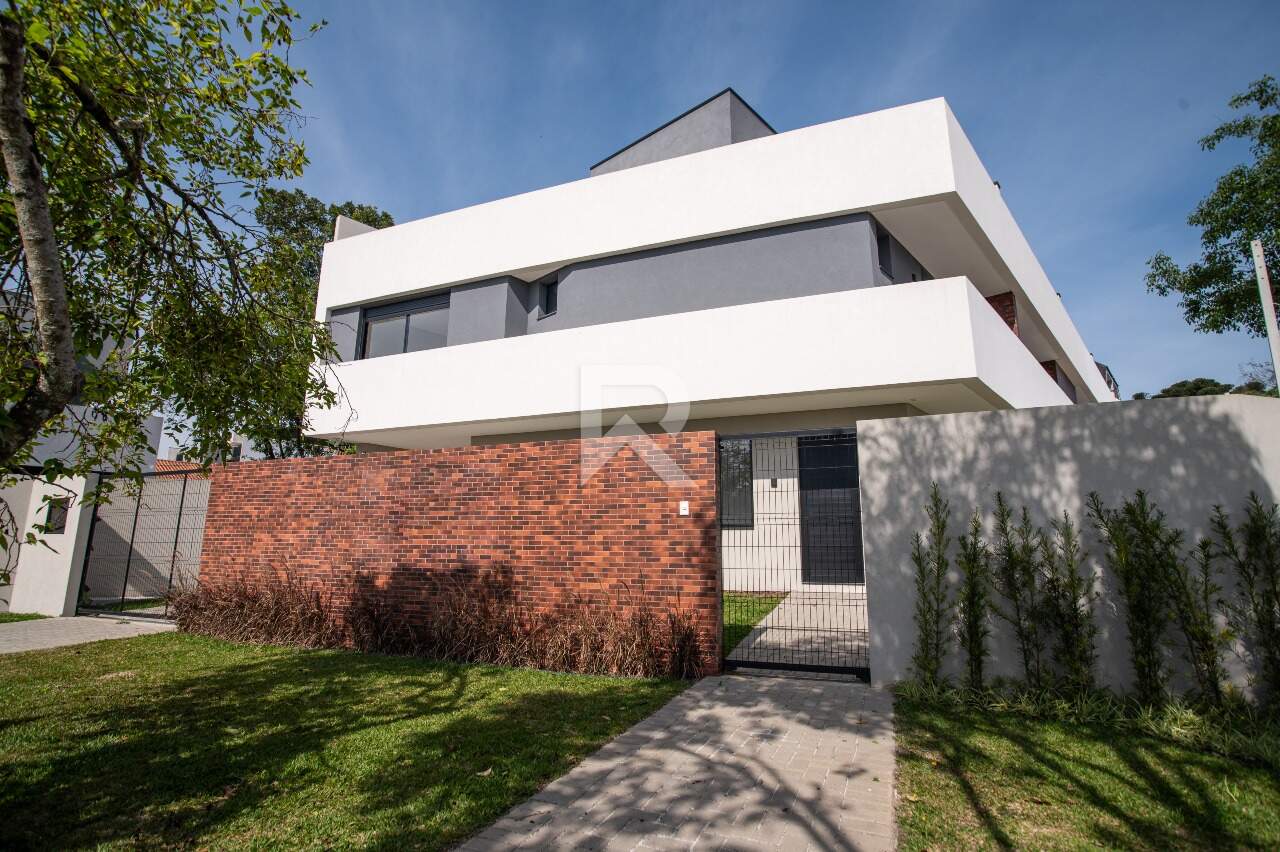 Sobrado Alto Padrão com Terraço, 3 suítes e Face Norte à venda, 163 m² – Santa Felicidade – Curitiba/PR miniatura 4
