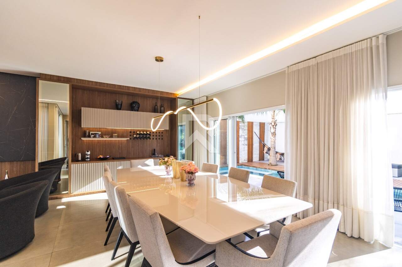 Casa Alto Padrão, Mobiliada em Cond. Clube com Piscina, 4 suítes, 3 vagas e 400m2 para venda - Campo Comprido, Curitiba-PR miniatura 11