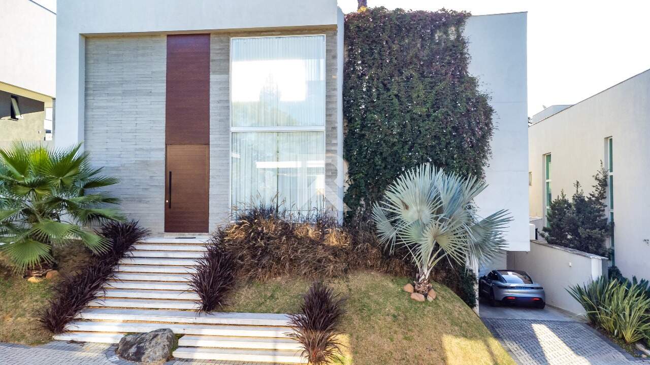 Casa Alto Padrão, Mobiliada em Cond. Clube com Piscina, 4 suítes, 3 vagas e 400m2 para venda - Campo Comprido, Curitiba-PR miniatura 2
