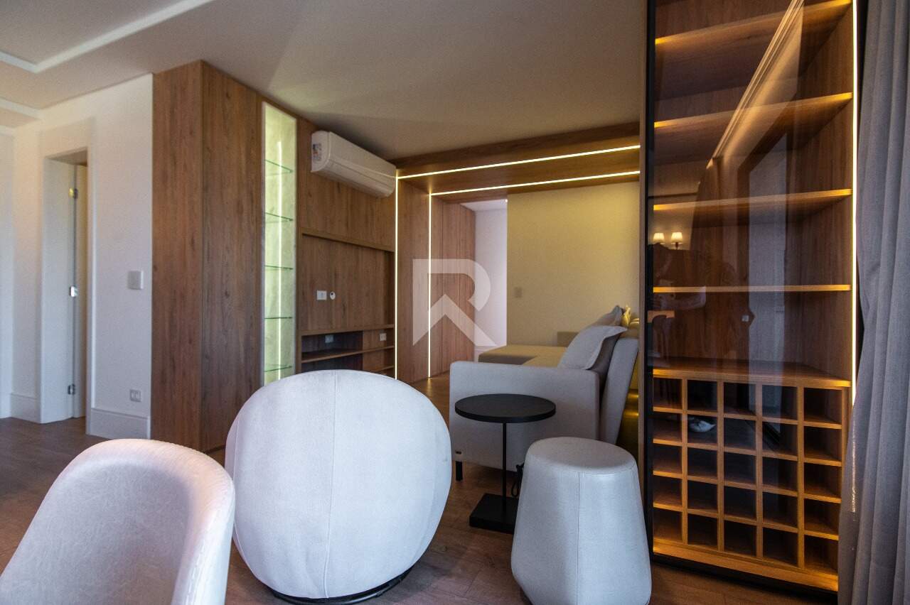 Apartamento Mobiliado em Cond. Clube com 2 quartos, closet, 2 vagas, 106m2 para alugar - Alto da Glória, Curitiba miniatura 3