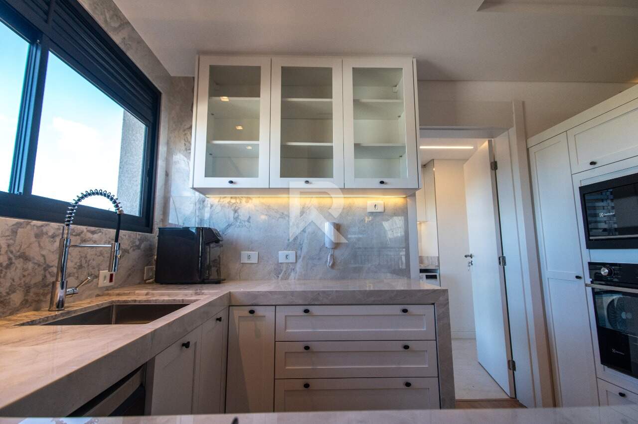 Apartamento Mobiliado em Cond. Clube com 2 quartos, closet, 2 vagas, 106m2 para alugar - Alto da Glória, Curitiba miniatura 10