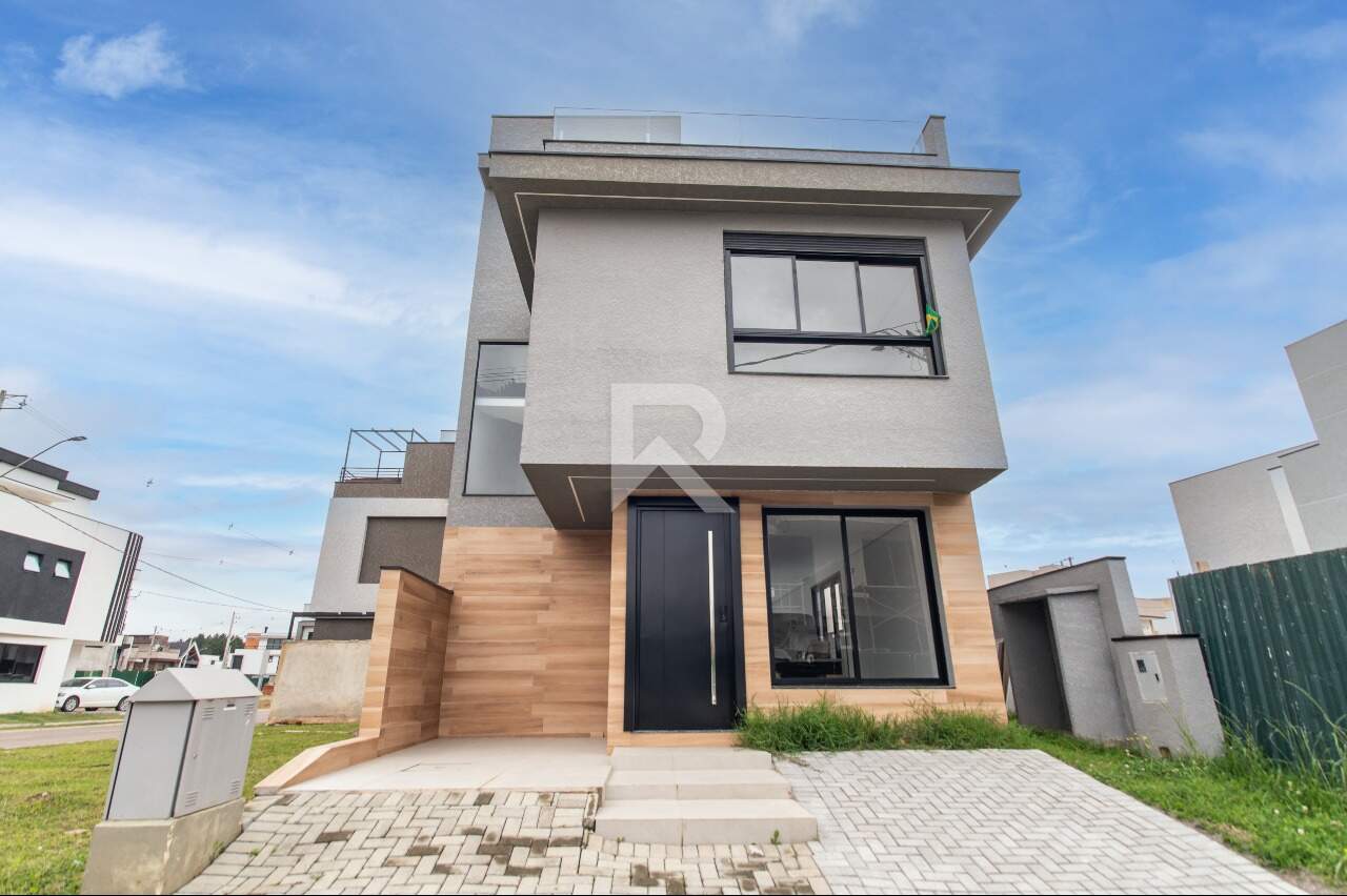 Casa de Condomínio com Vista Livre, 3 suítes 2 Vagas à locação, 160 m² – Santa Cândida – Curitiba/PR