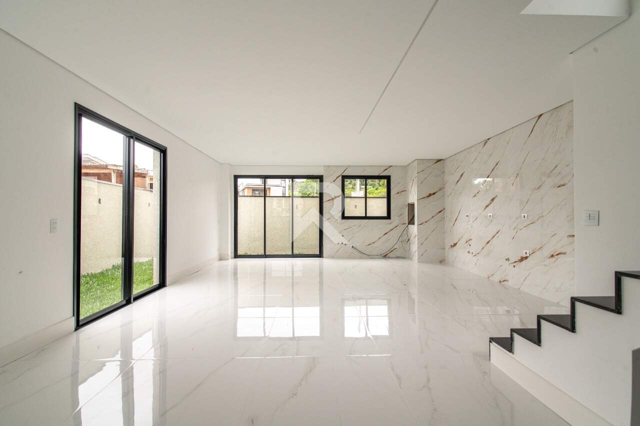 Casa de Condomínio com Vista Livre, 3 suítes 2 Vagas à locação, 160 m² – Santa Cândida – Curitiba/PR miniatura 4