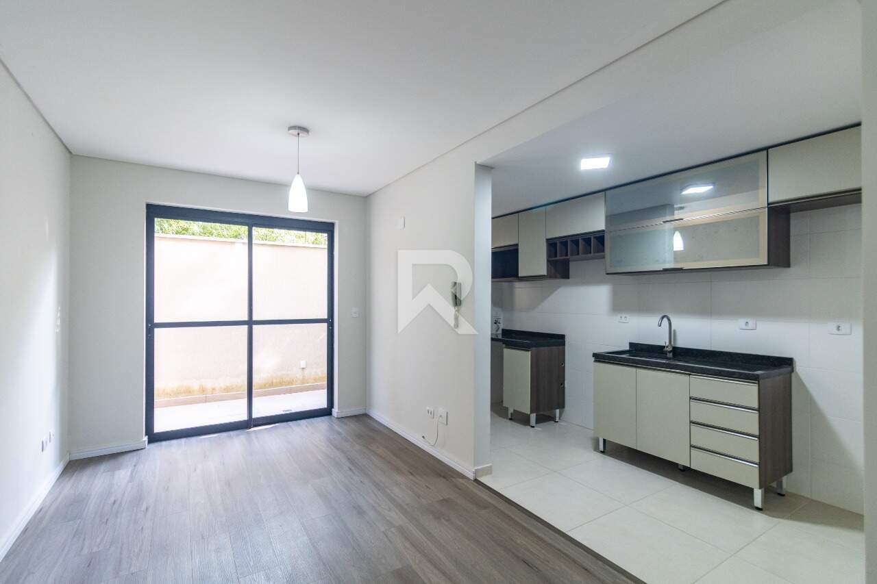 Apartamento Garden em Cond. Clube com 2 Quartos, 1 Vaga á venda, 56 m² – Santo Inácio – Curitiba/PR