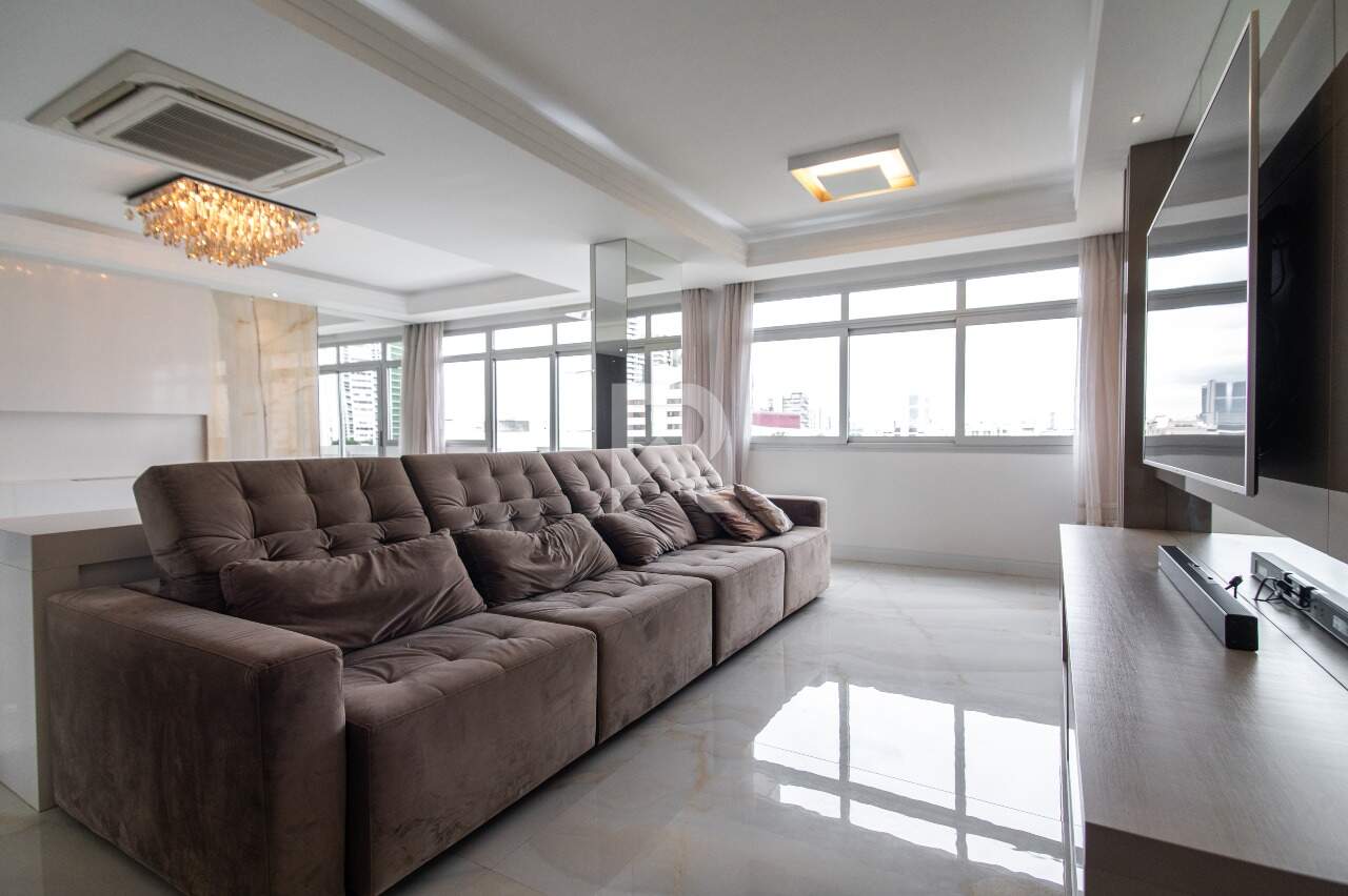 Apartamento com Vista Livre, 2 Suítes, 1 Vaga para locação, 152 m² – Batel – Curitiba/PR - miniatura 4