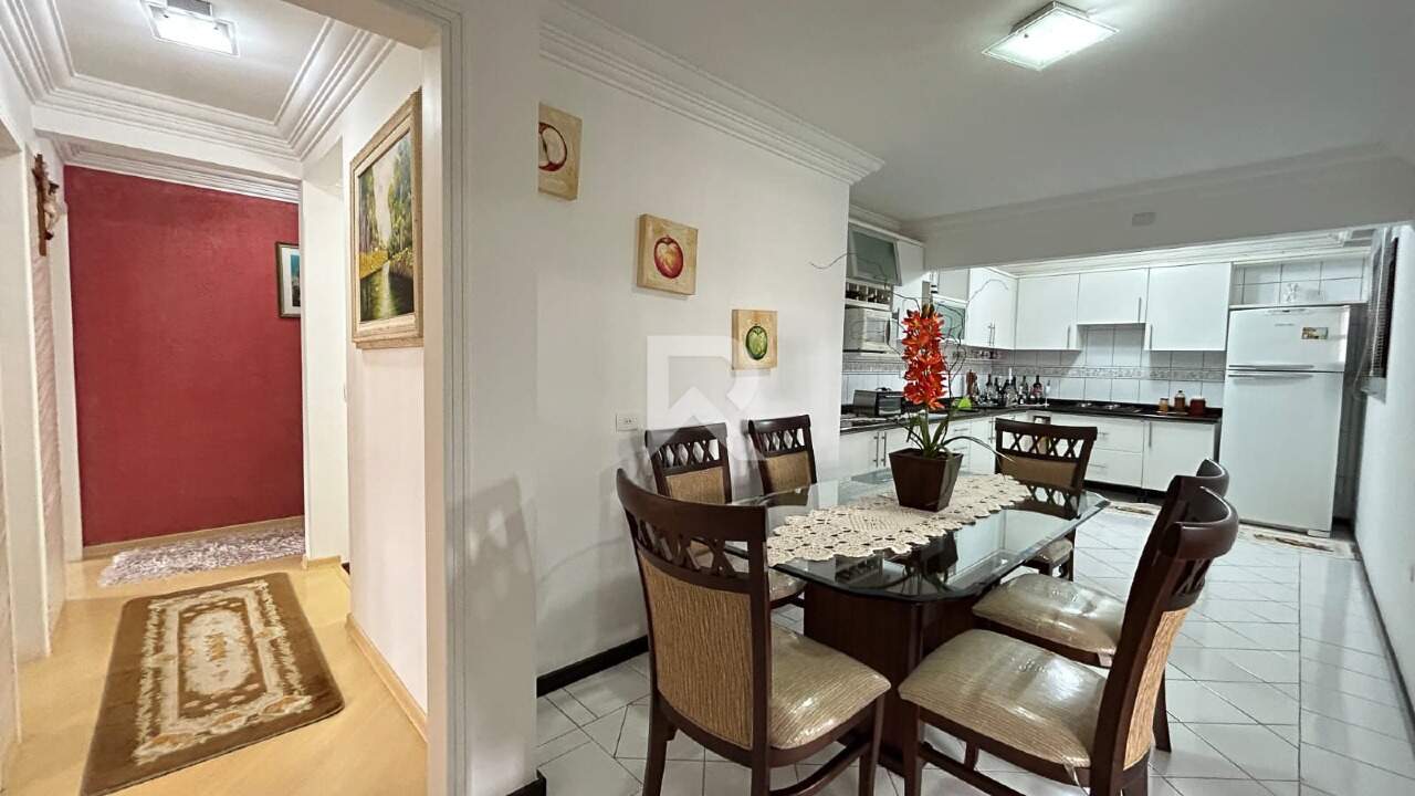 Sobrado Frente Rua com Jardim, 4 quartos 3 Vagas à venda, 244 m² – Campo Comprido – Curitiba/PR miniatura 7