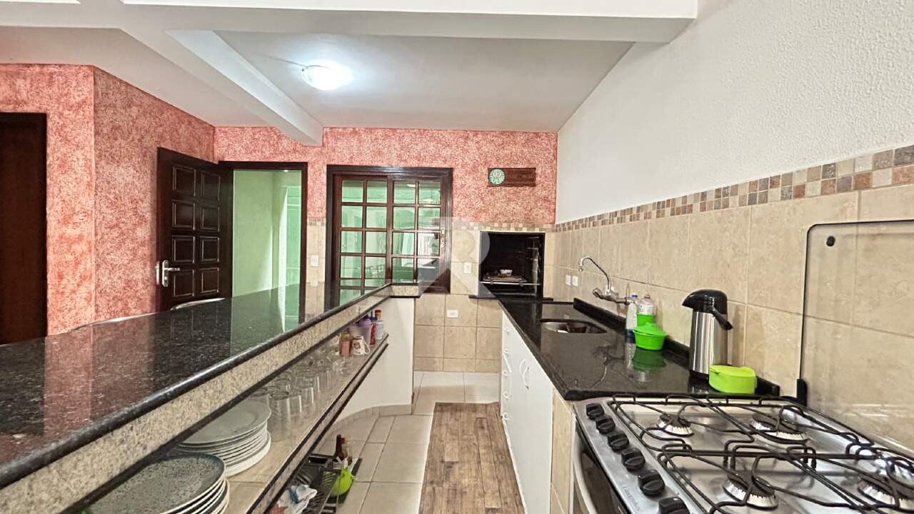 Sobrado Frente Rua com Jardim, 4 quartos 3 Vagas à venda, 244 m² – Campo Comprido – Curitiba/PR miniatura 20