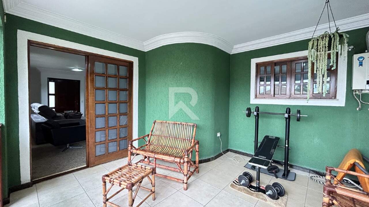 Sobrado Frente Rua com Jardim, 4 quartos 3 Vagas à venda, 244 m² – Campo Comprido – Curitiba/PR miniatura 14