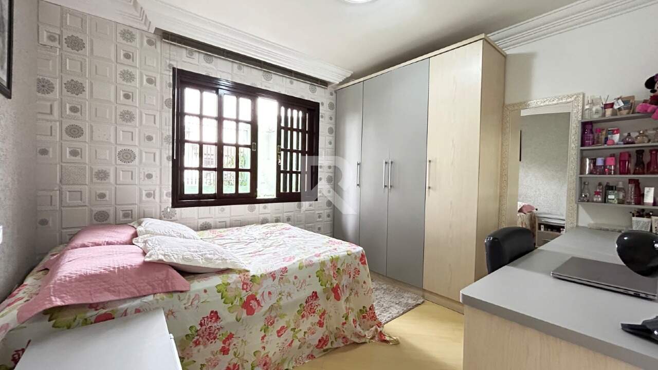 Sobrado Frente Rua com Jardim, 4 quartos 3 Vagas à venda, 244 m² – Campo Comprido – Curitiba/PR miniatura 28