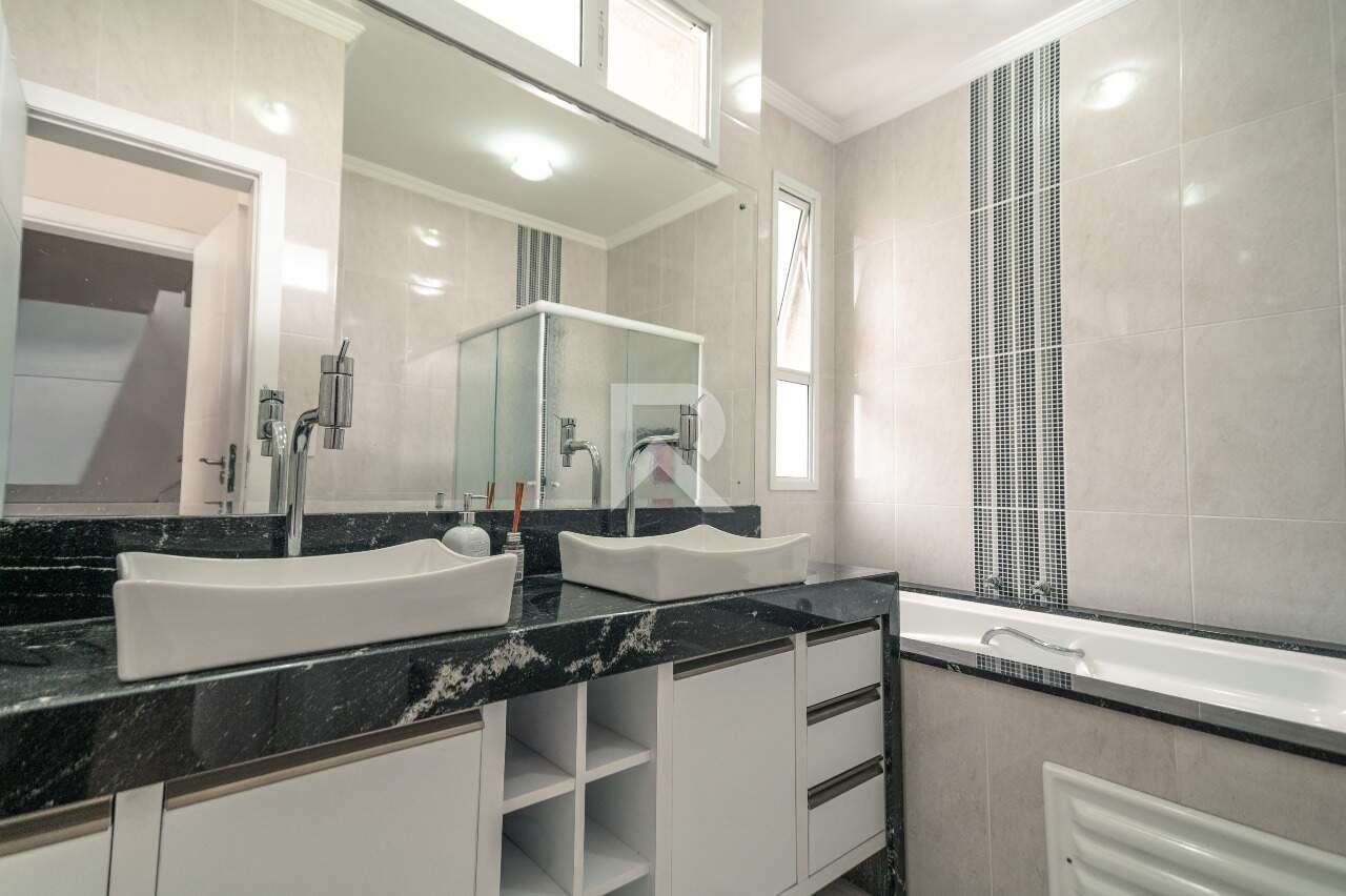 Casa de condomínio com quintal privativo, 3 quartos, 3 vagas à venda, 296 m² - Uberaba - Curitiba/PR miniatura 13