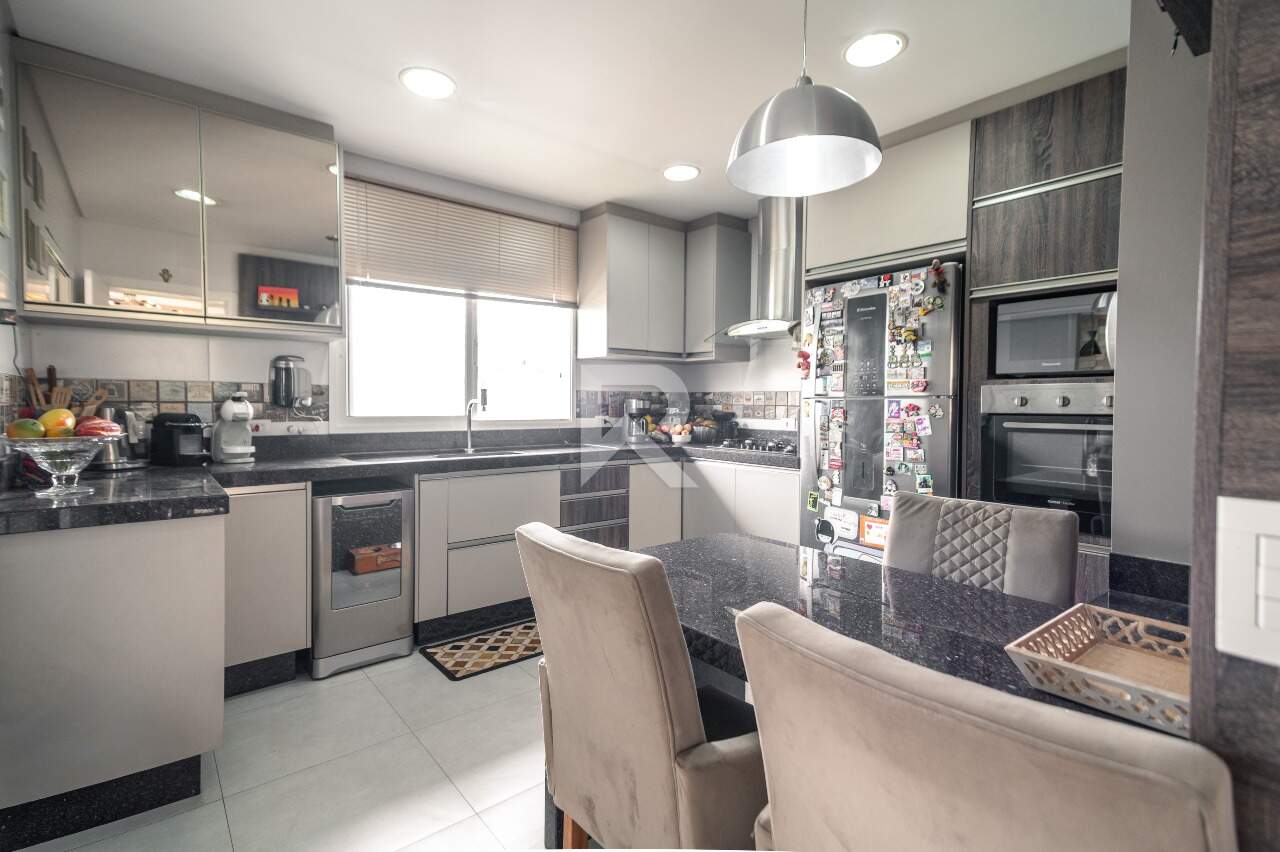 Casa de condomínio com quintal privativo, 3 quartos, 3 vagas à venda, 296 m² - Uberaba - Curitiba/PR miniatura 6