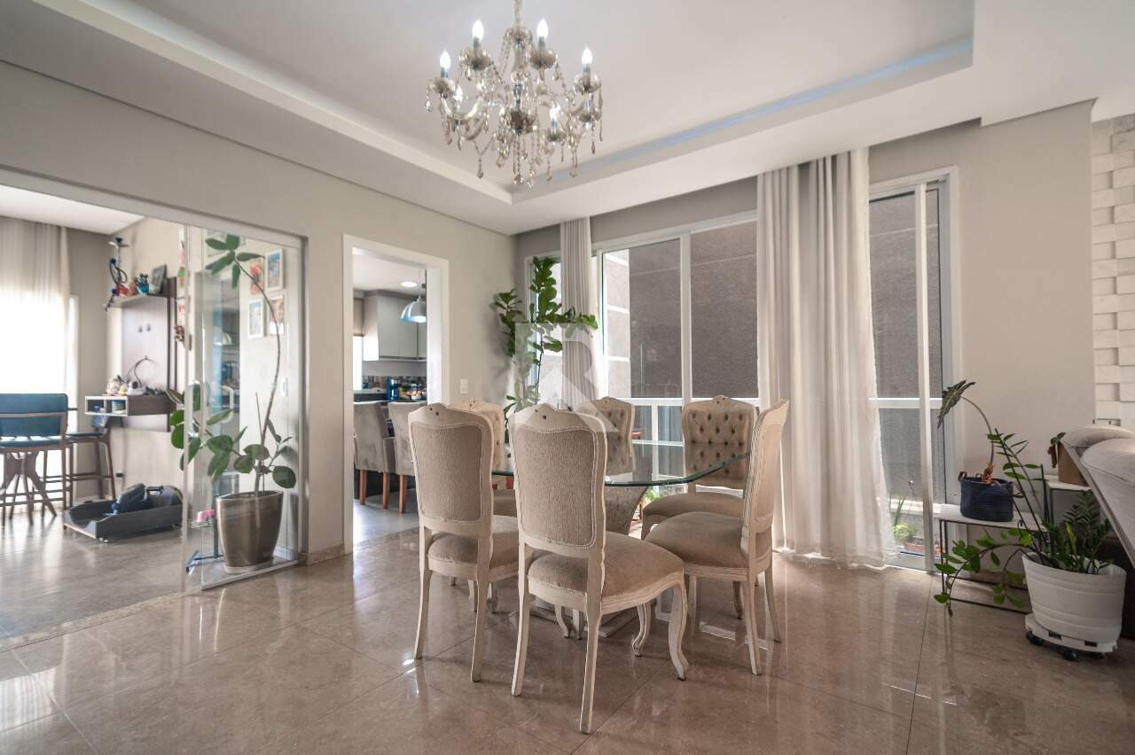Casa de condomínio com quintal privativo, 3 quartos, 3 vagas à venda, 296 m² - Uberaba - Curitiba/PR