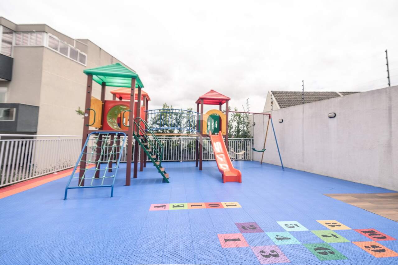Casa de condomínio com quintal privativo, 3 quartos, 3 vagas à venda, 296 m² - Uberaba - Curitiba/PR miniatura 37