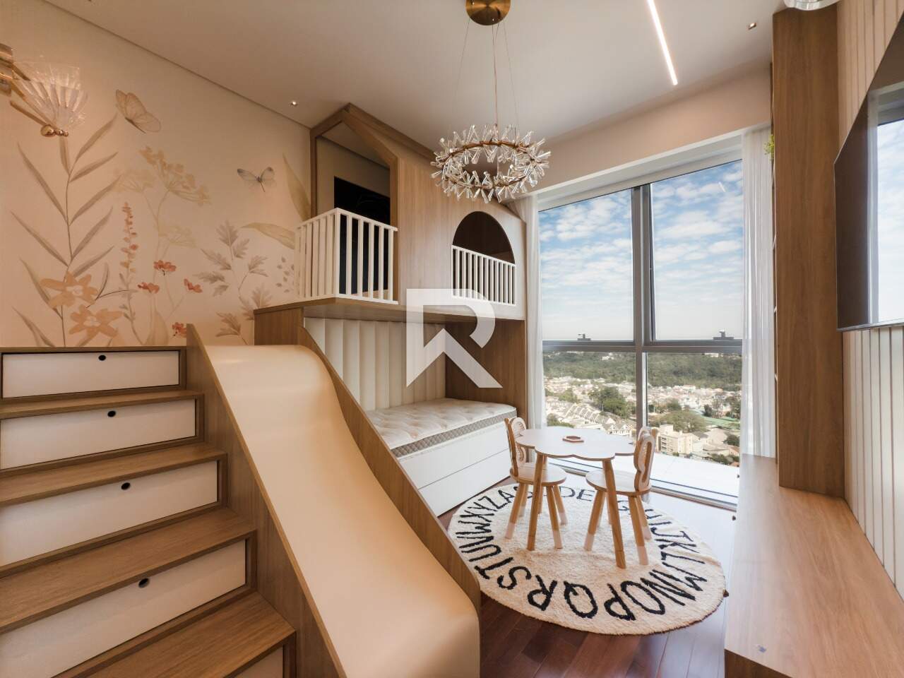 Apt Mobiliado em Cond. Clube, Andar Alto, Vista Livre, Face Norte com 4 suítes e 4 Vagas para venda - 246m2 - Champagnat, Curitiba miniatura 9