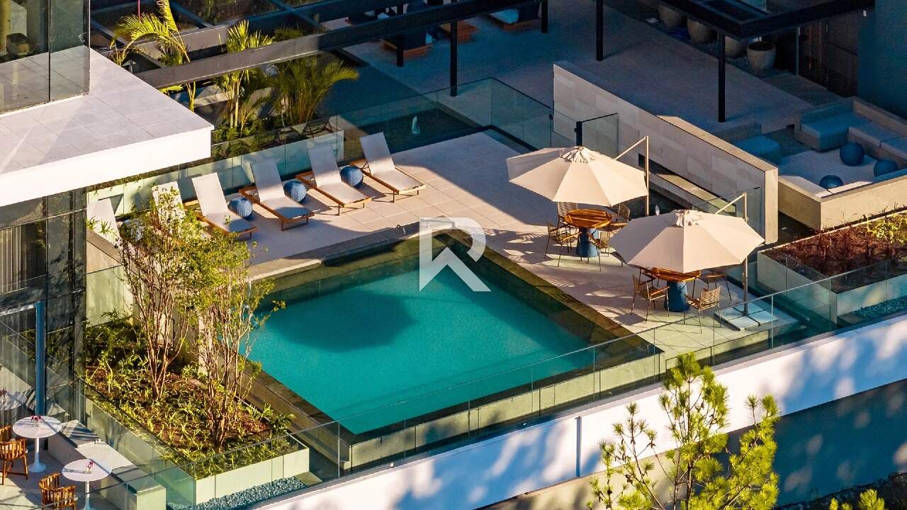 Apt Mobiliado em Cond. Clube, Andar Alto, Vista Livre, Face Norte com 4 suítes e 4 Vagas para venda - 246m2 - Champagnat, Curitiba miniatura 17