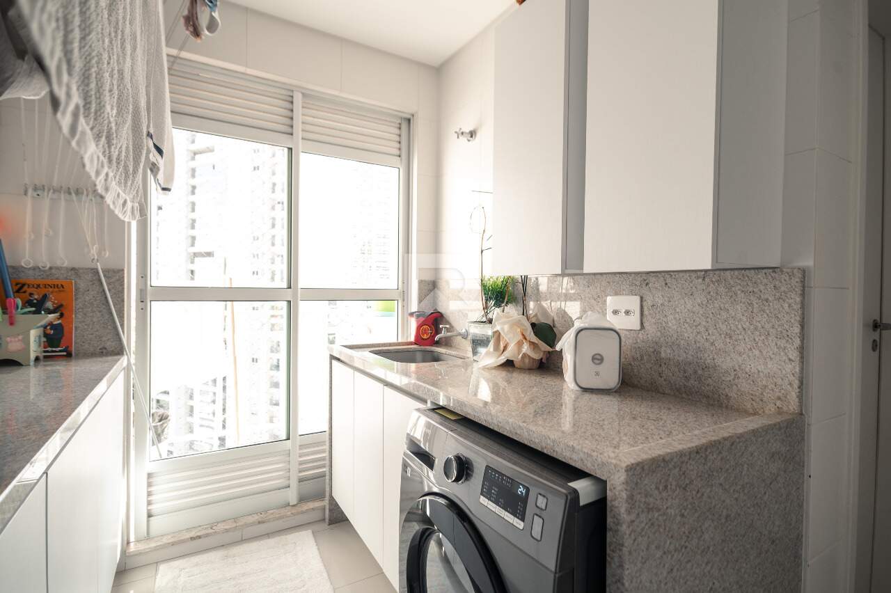 Apartamento Mobiliado em Cond. Clube com 3 suítes, 3 vagas para venda - 186m2 - Ecoville - Curitiba/PR miniatura 13