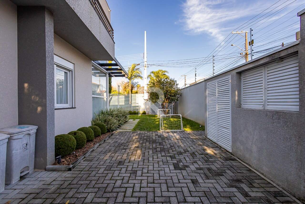 Casa com Face Leste e Piscina com Spa, 3 quartos 5 Vagas à venda, 400 m² - Santa Felicidade - Curitiba/PR miniatura 53