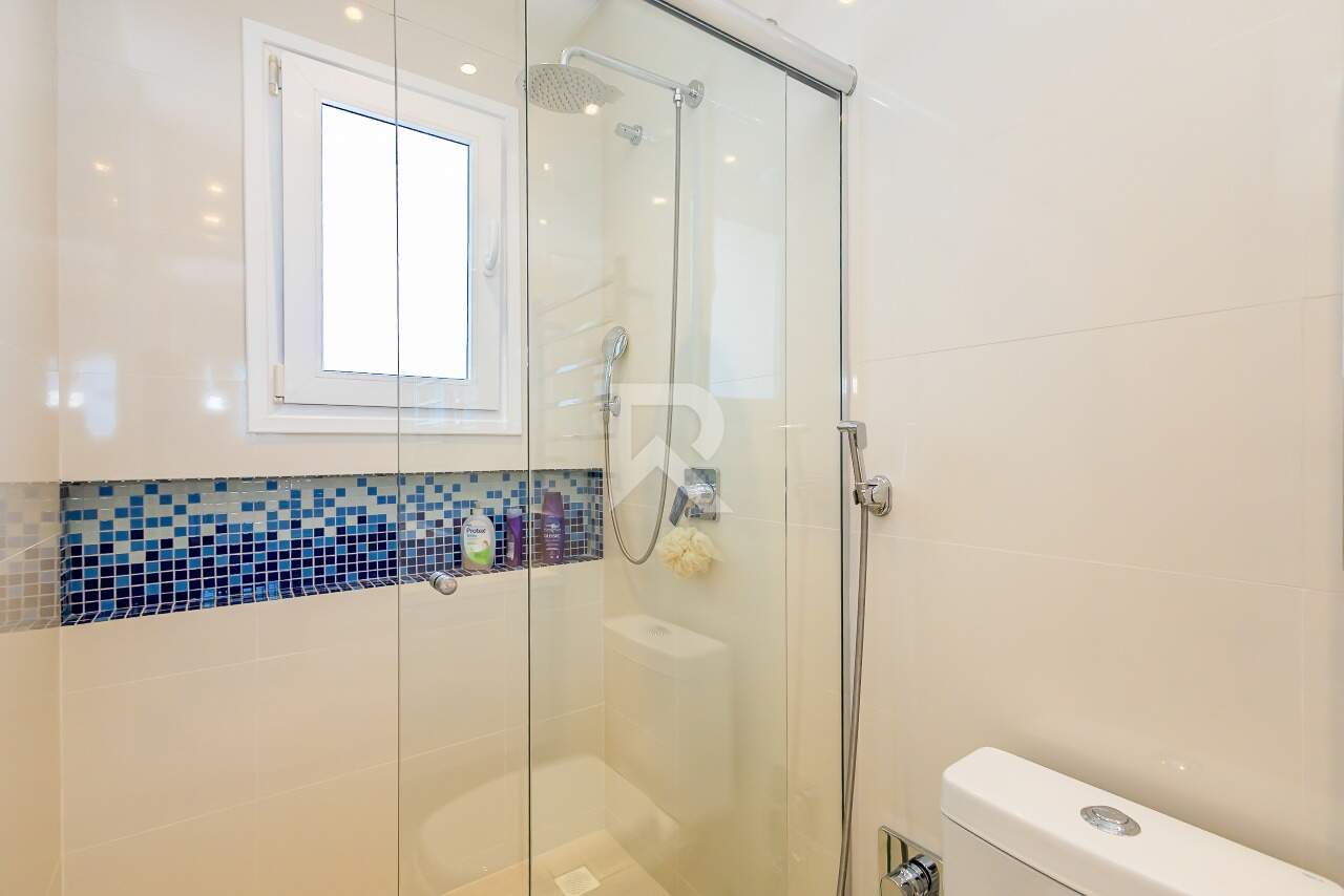Casa com Face Leste e Piscina com Spa, 3 quartos 5 Vagas à venda, 400 m² - Santa Felicidade - Curitiba/PR miniatura 35