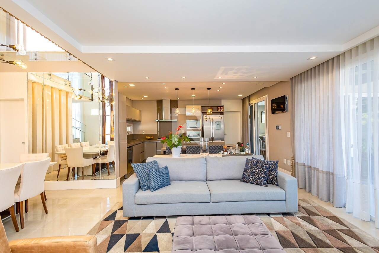 Casa com Face Leste e Piscina com Spa, 3 quartos 5 Vagas à venda, 400 m² - Santa Felicidade - Curitiba/PR miniatura 5