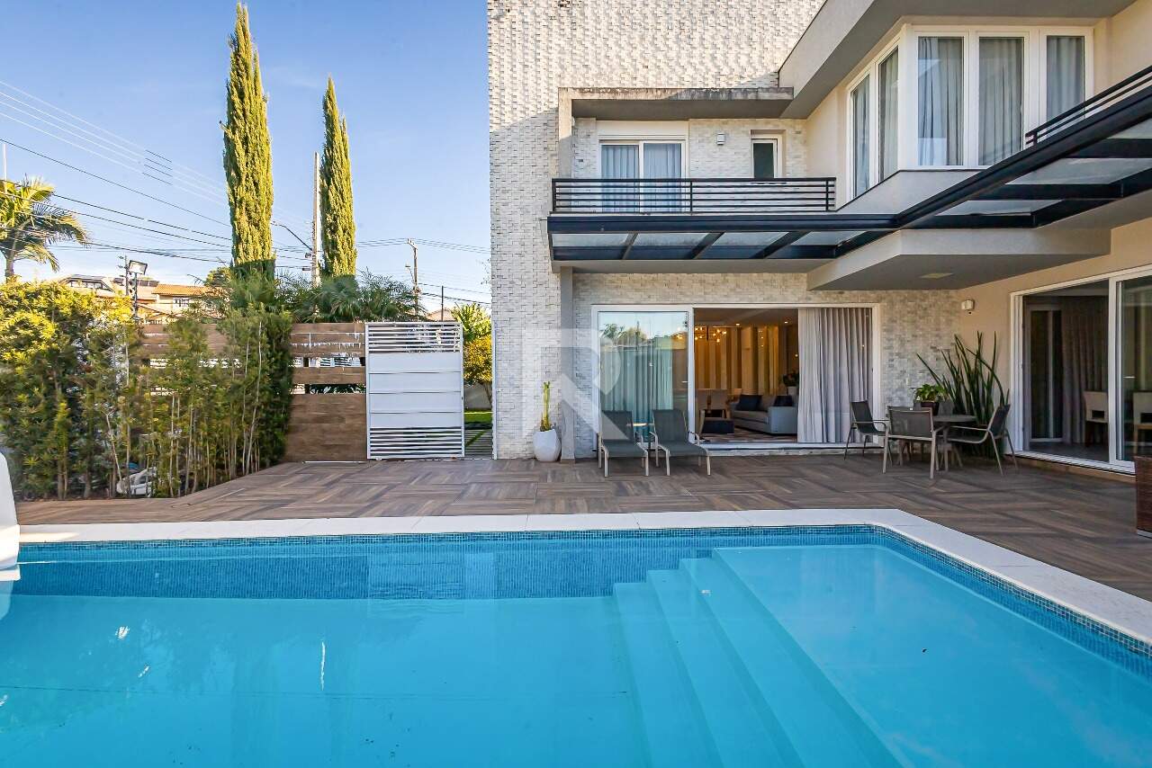 Casa com Face Leste e Piscina com Spa, 3 quartos 5 Vagas à venda, 400 m² - Santa Felicidade - Curitiba/PR miniatura 20