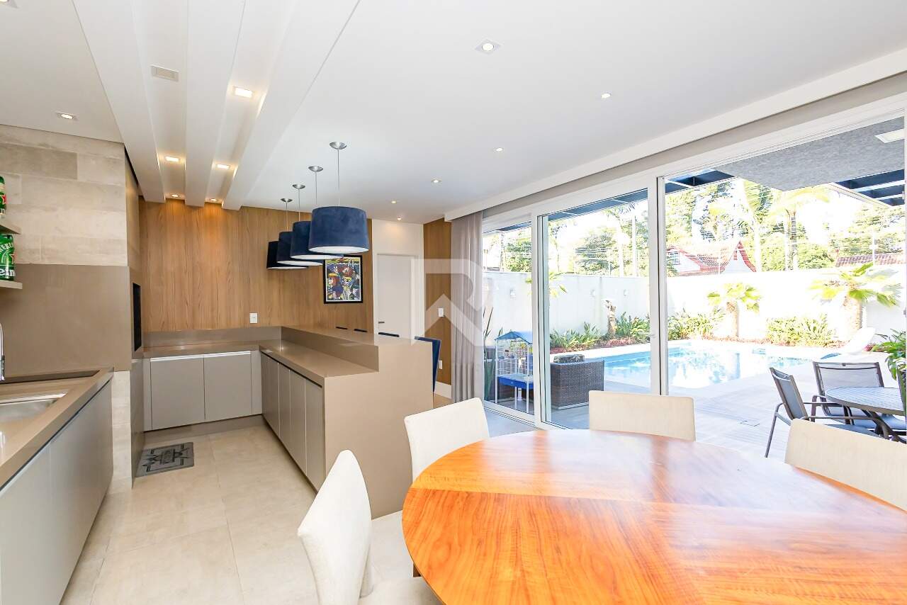 Casa com Face Leste e Piscina com Spa, 3 quartos 5 Vagas à venda, 400 m² - Santa Felicidade - Curitiba/PR miniatura 17