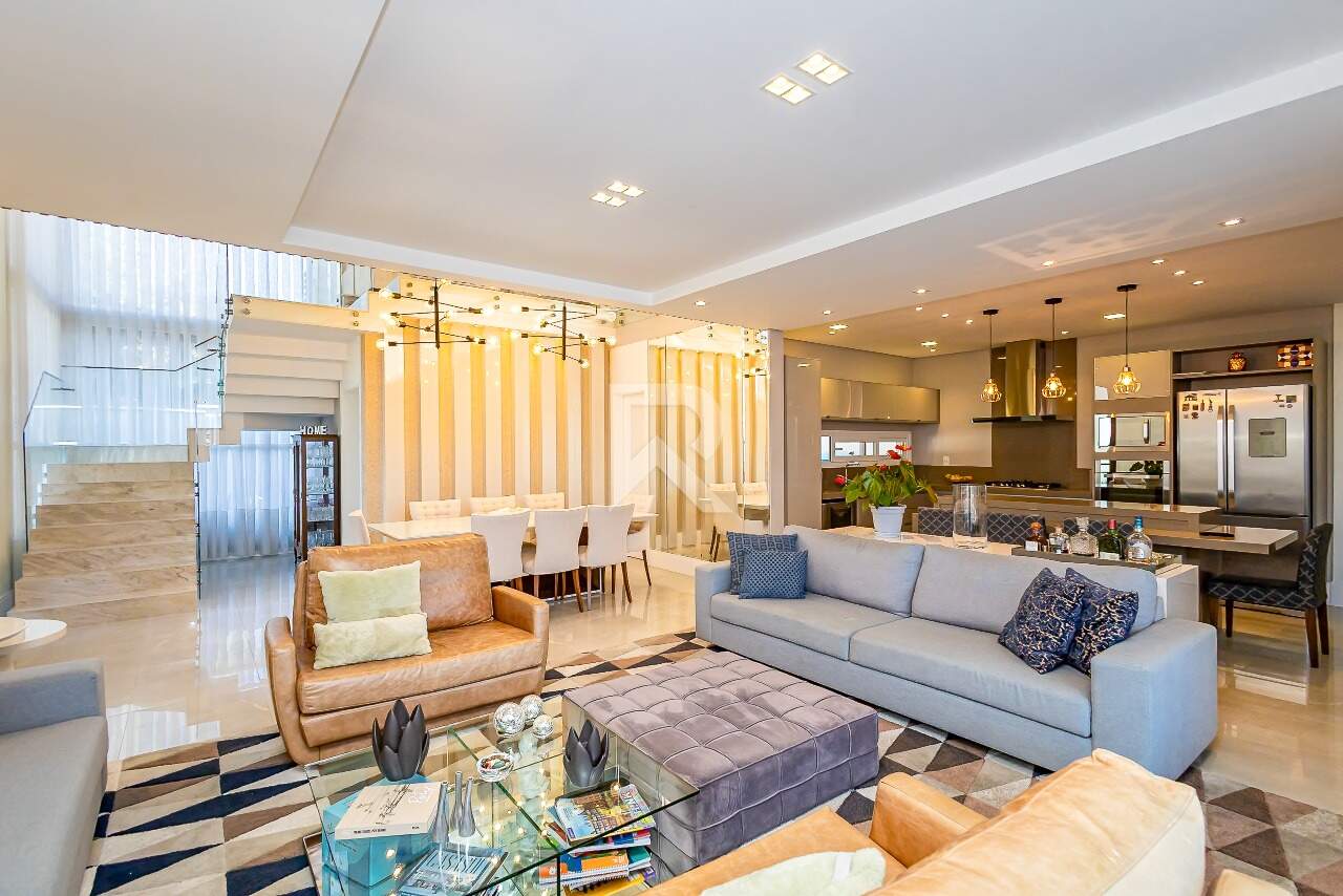Casa com Face Leste e Piscina com Spa, 3 quartos 5 Vagas à venda, 400 m² - Santa Felicidade - Curitiba/PR miniatura 4