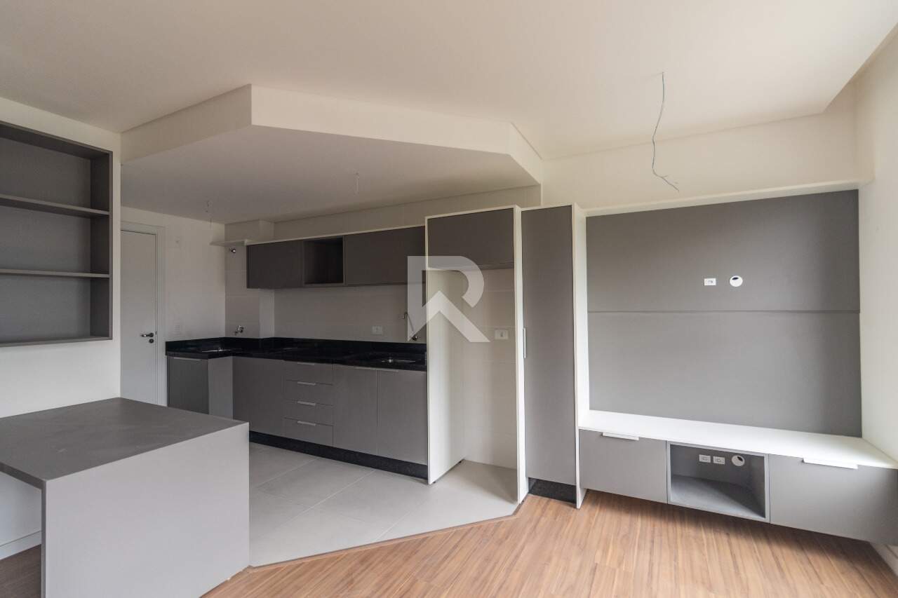 Studio de Luxo Mobiliado e Decorado com 28m² e 1 vaga, em Condomínio Clube no Ecoville, em Curitiba. miniatura 6